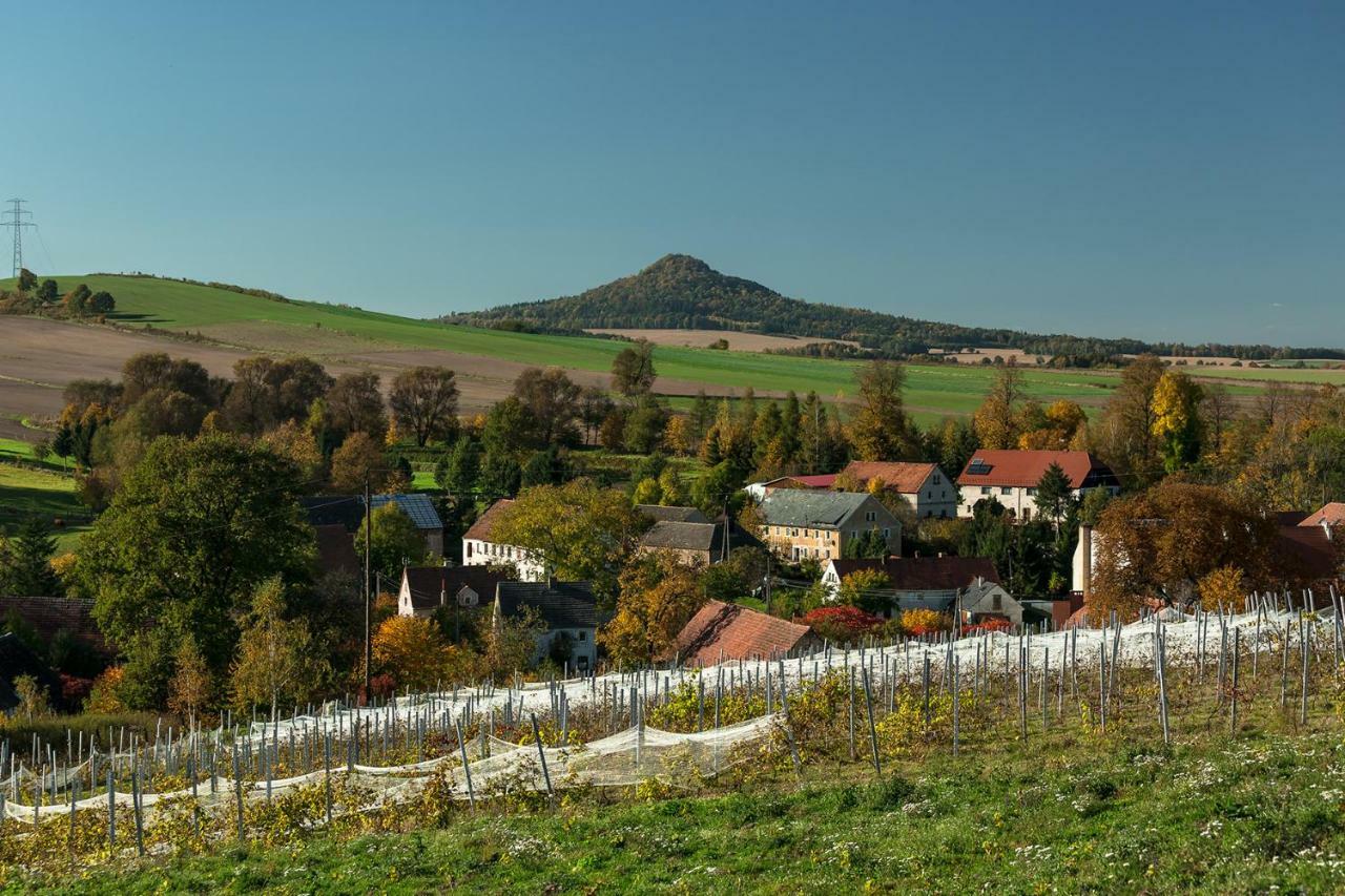 Winnica Agat Świerzawa Esterno foto
